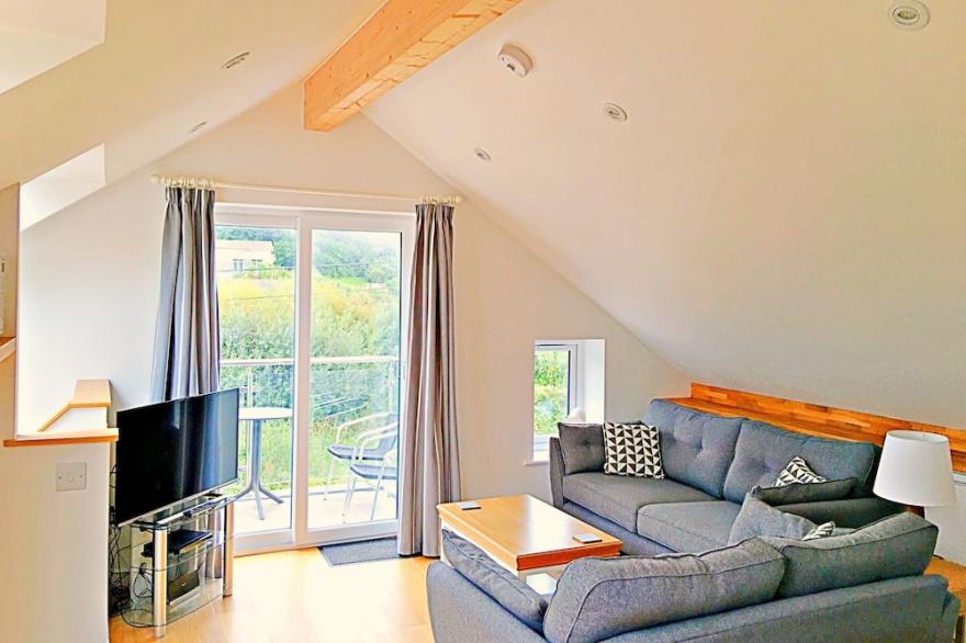 4 The Navigators - Luxury 3  bedroom beach villa only 100 meters to the beach