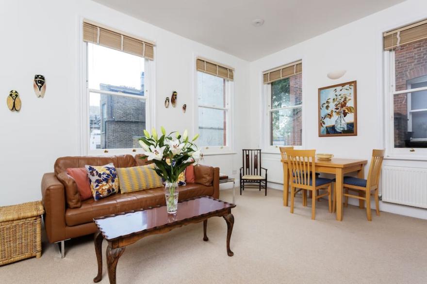 Charming Hampstead Apartment, by Veeve
