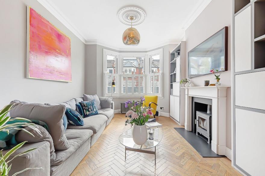 Clapham Fairytale, by Veeve