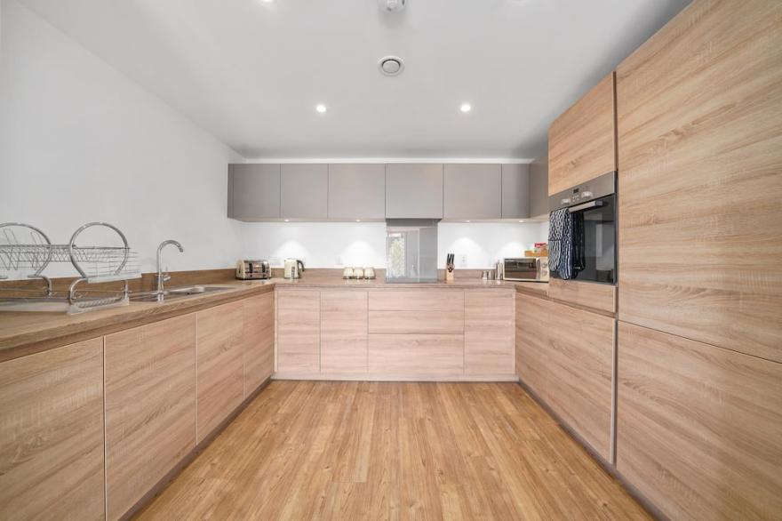Kennet House Serviced Apartments, Reading Ferndale - Apt A