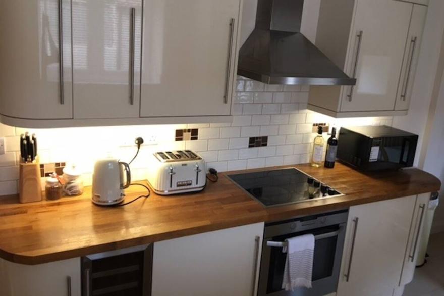 SCALBY GROVE COTTAGE A STUNNING BEAUTIFUL HOME