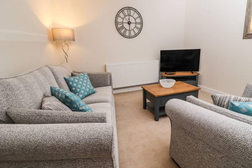 THE COACH HOUSE, pet friendly in Riddlesden