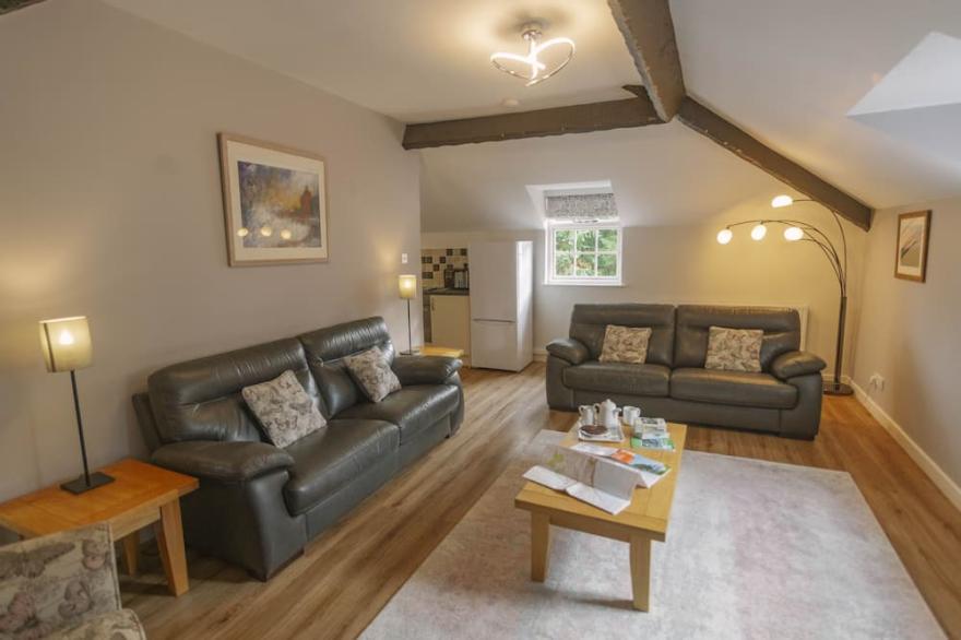 Corffe Cottages, Space for all the family, heated indoor pool