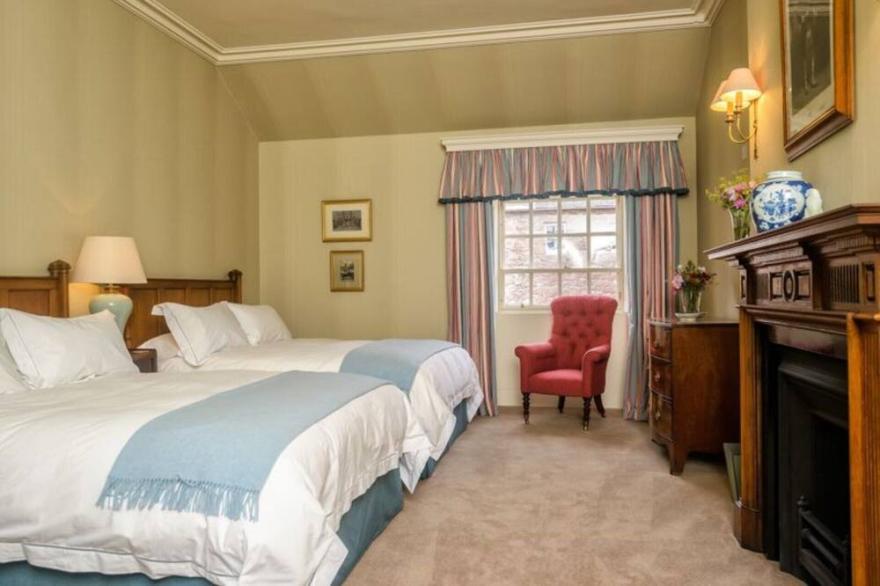 5 Star Luxury Accommodation