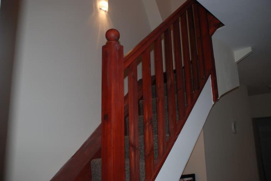 Apt. Bijou a luxury village maisonette for 3 persons and a pet. Free parking.