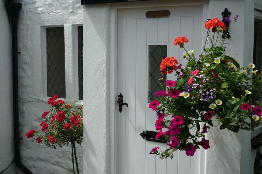 Charming luxury  cottage near Ilkley with great views and fabulous location.
