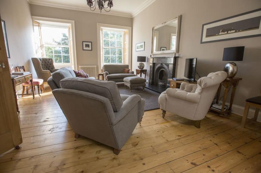 St Bernard's Crescent, beautiful bright and well proportioned 3 bed flat