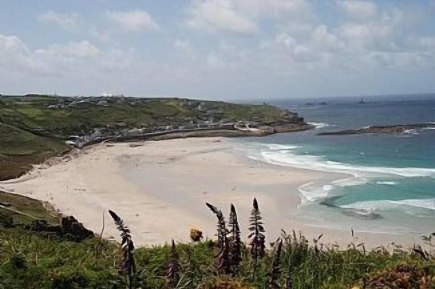 Lovely Seaside Holiday Cottage In Sennen Cove Cornwall, Fantastic Location