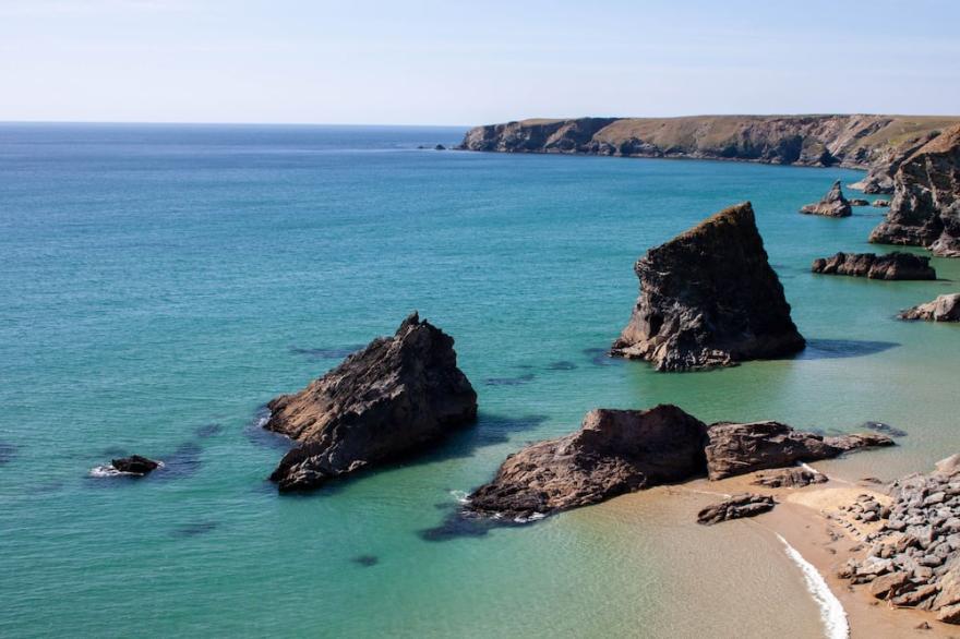 Gargoyle is a traditional stone-built cottage, tucked away in the charming seaside village of St Agn