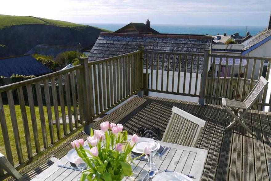 Bay View, Port Isaac -  a large family home that sleeps 10 guests  in 5 bedrooms