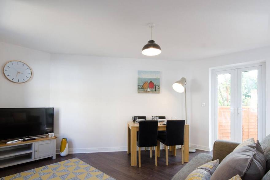 102A CANDLER STREET, family friendly, with a garden in Scarborough