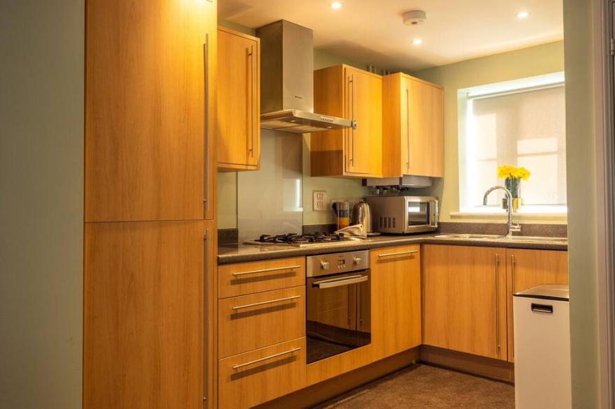 2 bedroom house in Milton Keynes with work space