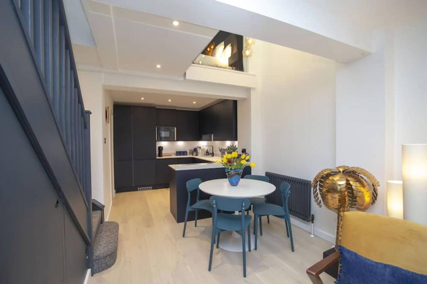Bathwick Retreat -  Newly refurbished stylish house just 5 minutes from city centre.