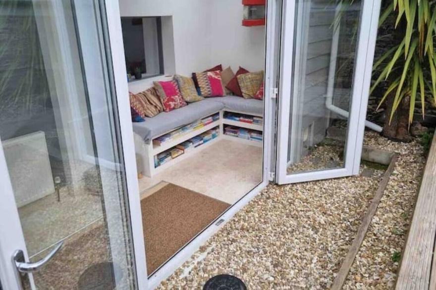 Unique 4bed large central Hayle cottage nr St Ives
