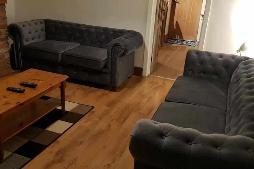Greater Manchester Immaculate Cozy Home