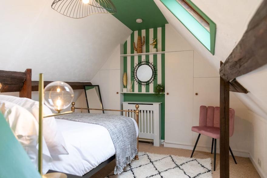 Stay in the heart of Isle of Wight in 2BDR apt