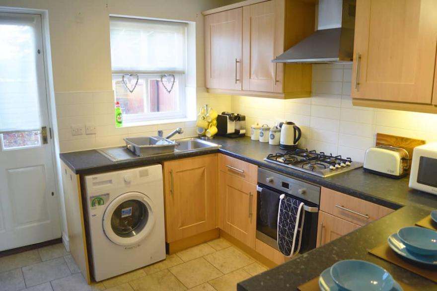 Ingle Mews - Accomadates 1 - 7 people