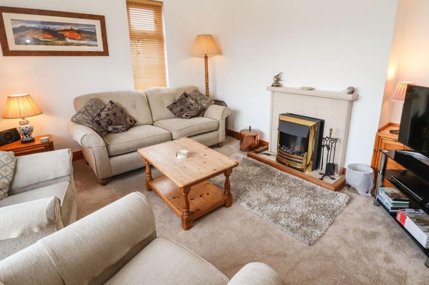 EUSEBANK, family friendly, with open fire in Pooley Bridge