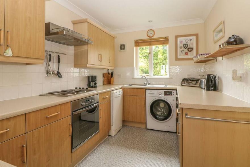 MANUKA, pet friendly in Falmouth