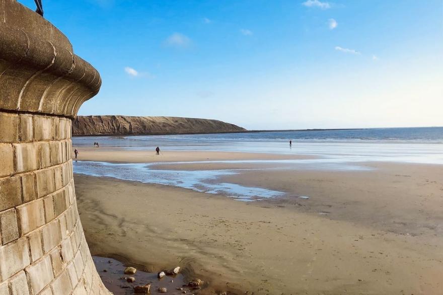 4 bedroom accommodation in Filey