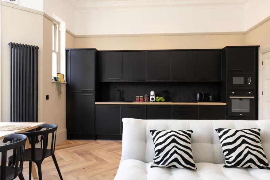 Stunning in St Leonards beach getaway