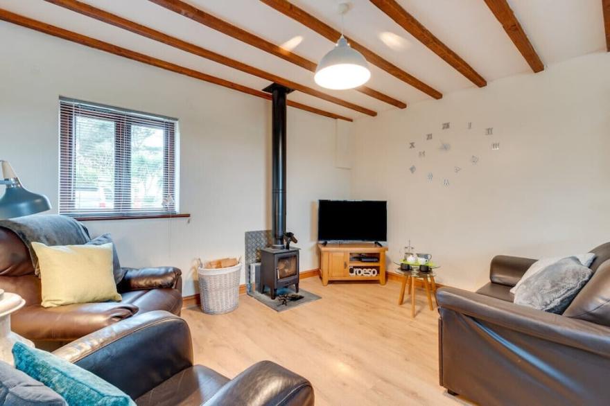 Ysgubor - Two Bedroom House, Sleeps 4