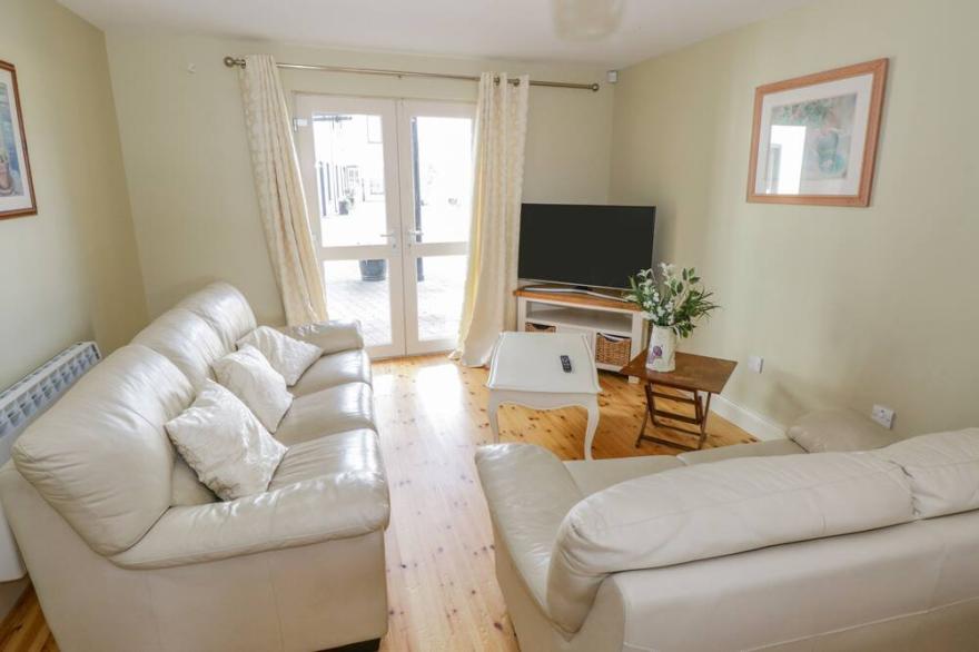 CENTRAL ARDARA RIVERSIDE APARTMENT in Ardara, County Donegal