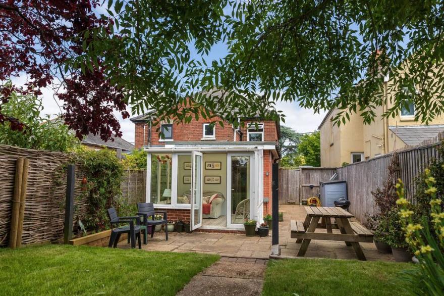 Serendipity -  a house that sleeps 4 guests  in 2 bedrooms