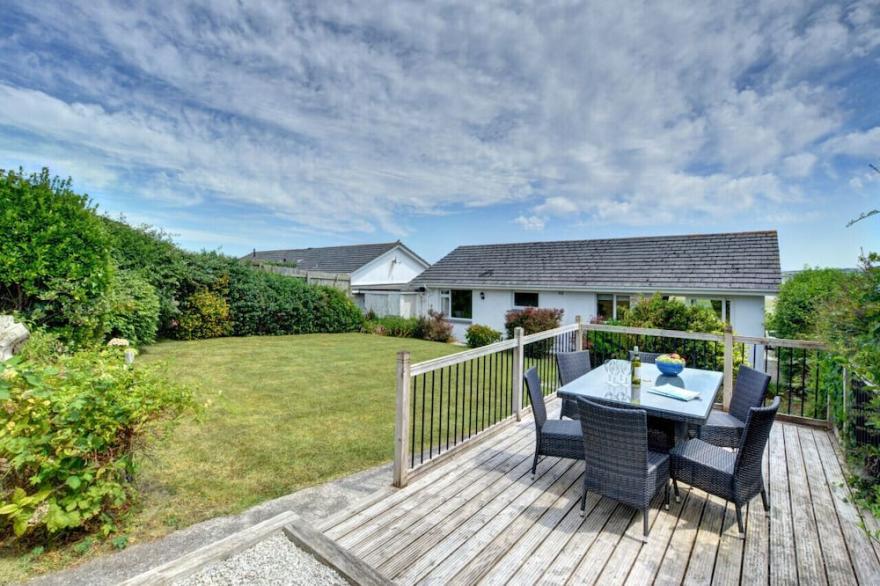 9 Porthilly View - Three Bedroom House, Sleeps 6