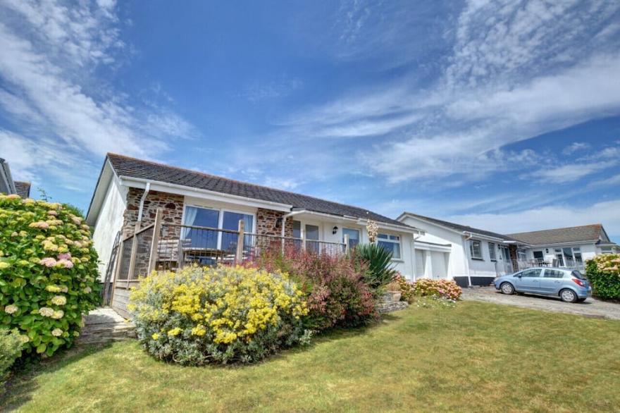 9 Porthilly View - Three Bedroom House, Sleeps 6