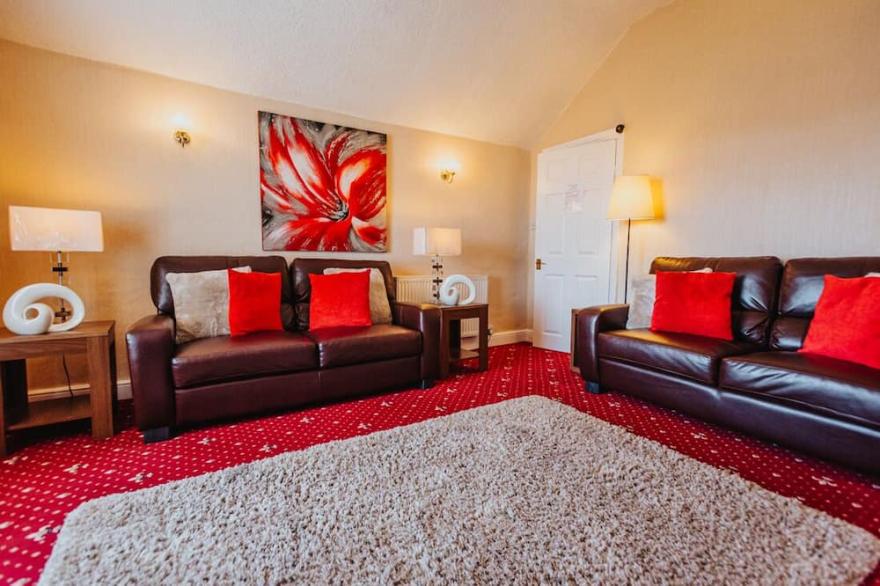 Barford House - 2nd Floor Self-Catering Accommodation Southport