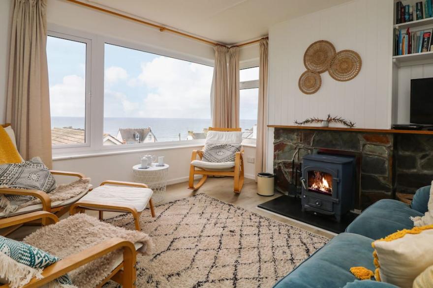 WOOTTON GRAY, family friendly, country holiday cottage in Mousehole