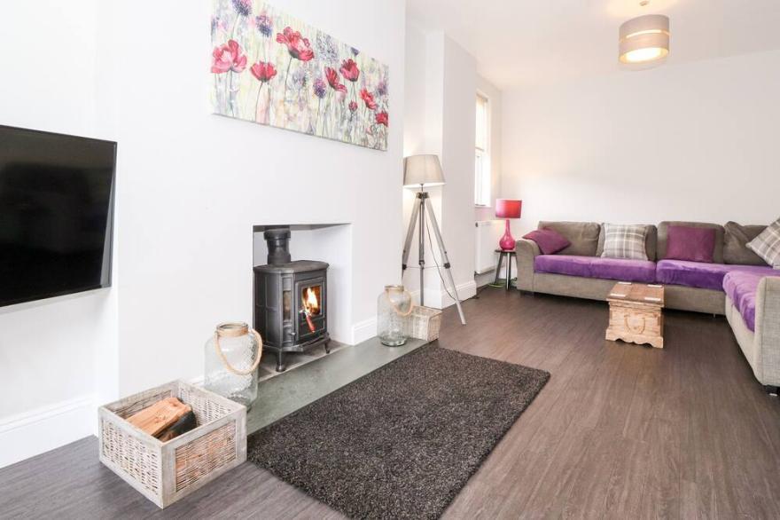 LATRIGG HOUSE, pet friendly, luxury holiday cottage in Keswick