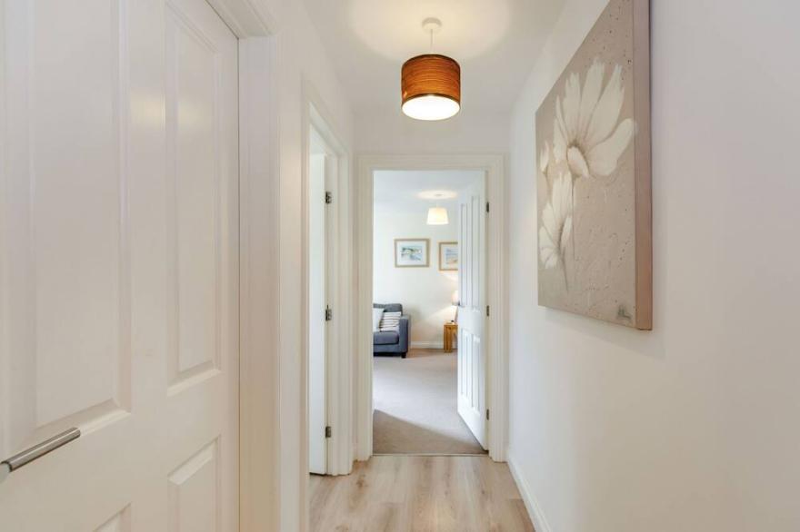 PERRIWINKLE, family friendly, country holiday cottage in Filey