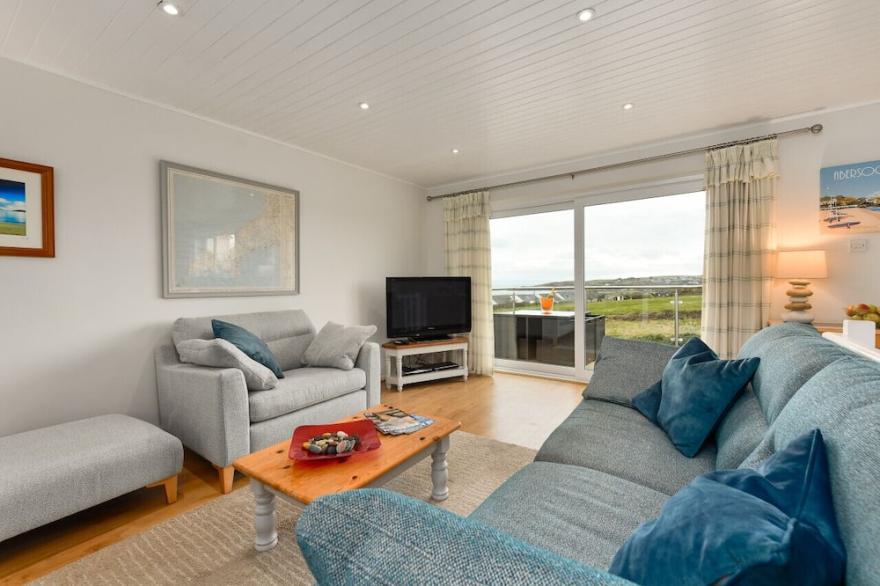 5 Ynys Fawr - Three Bedroom House, Sleeps 7