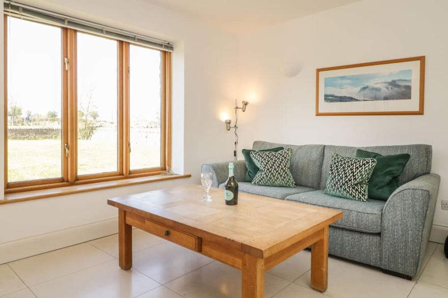 HUNTERS CHASE, family friendly, luxury holiday cottage in Penrith