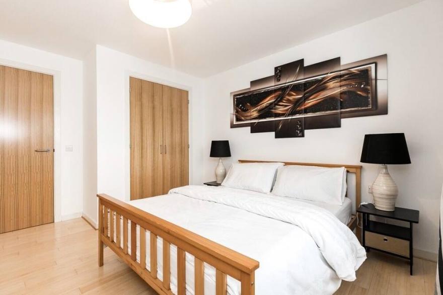 Stylish 2 Bedroom Apartment Aberdeen City Centre