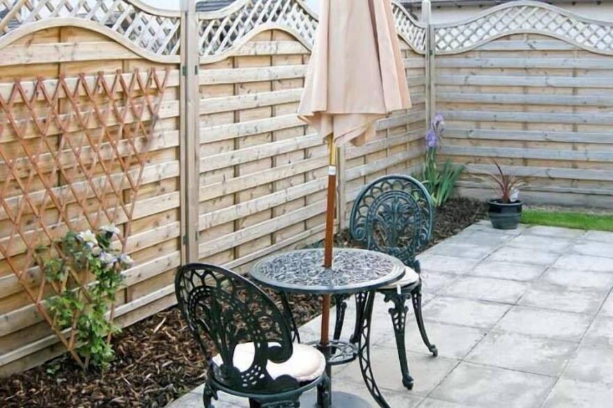 ELM TREE COTTAGE, pet friendly in Appleby-In-Westmorland