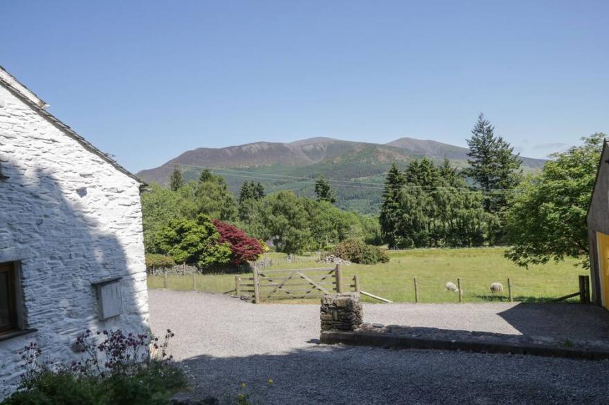 SWALLOW'S NEST, pet friendly in Keswick