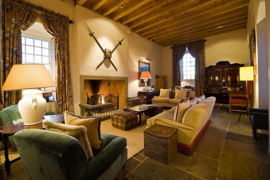 Your very own 5 star Scottish Castle - Your very own home from home