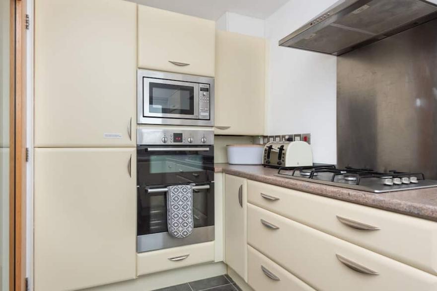 Lavender is a 2 bedroom bungalow within walking distance of Wadebridge town and the camel trail