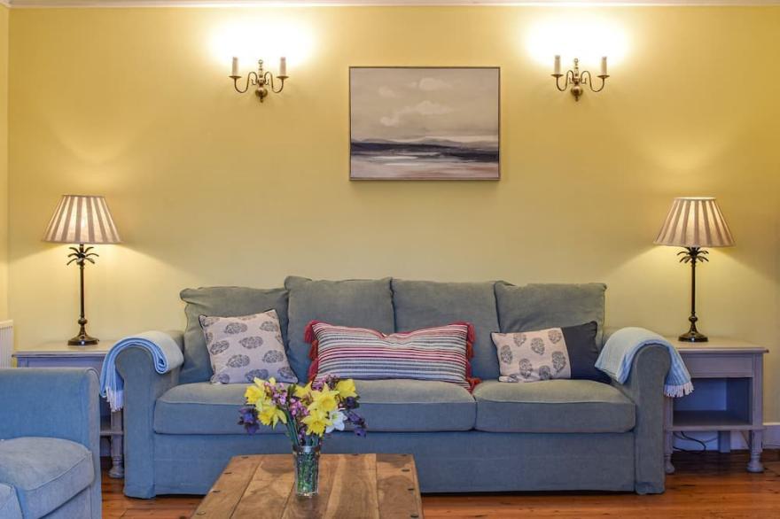 4 bedroom accommodation in Perth