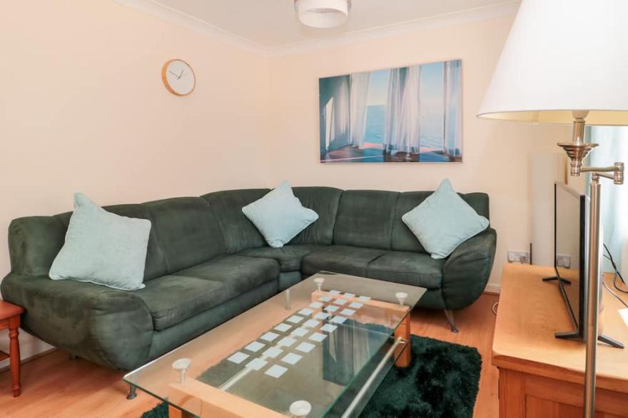 GARLAND, pet friendly, with a garden in Weymouth