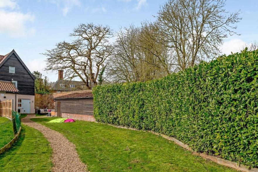 3 bedroom accommodation in Tacolneston, near Wymondham