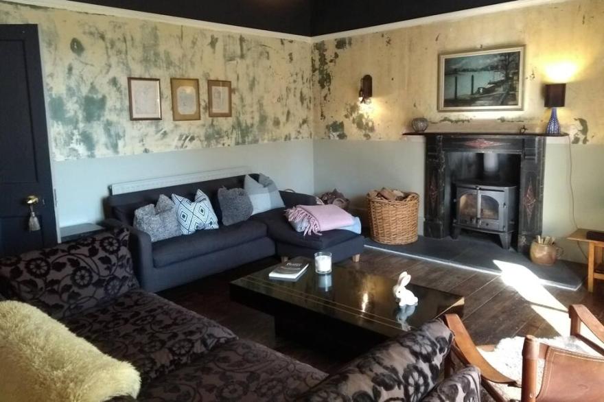 Stunning 5 Bedroom Large  UNIQUE Cornish Villa 10 minutes from the North Coast.