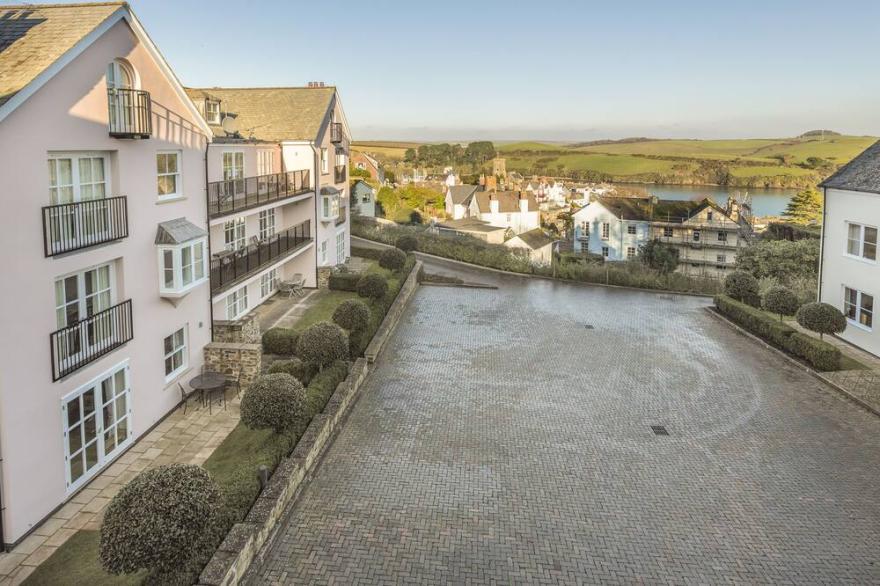 14 COMBEHAVEN, family friendly in Salcombe