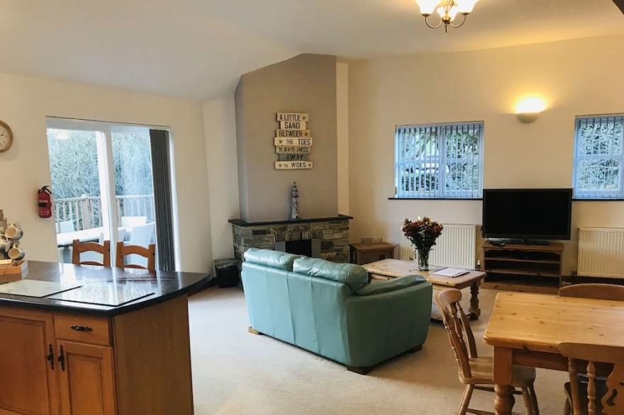 Coth Sol. 3-bedroom bungalow. Praa Sands, Cornwall. Just minutes from the beach!