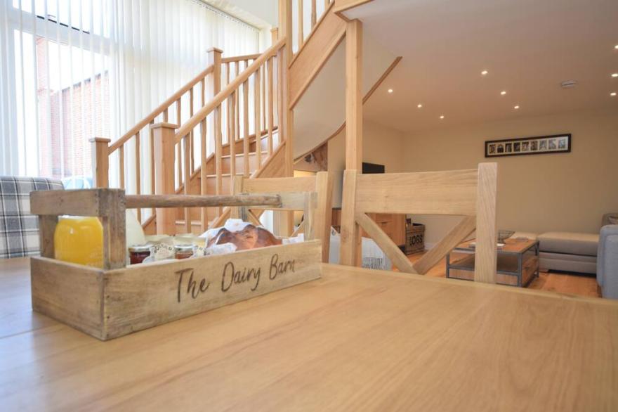 The Dairy , Emsworth  -  a barn conversion that sleeps 4 guests  in 2 bedrooms