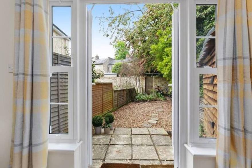 Top One Stunning Cambridge Abode