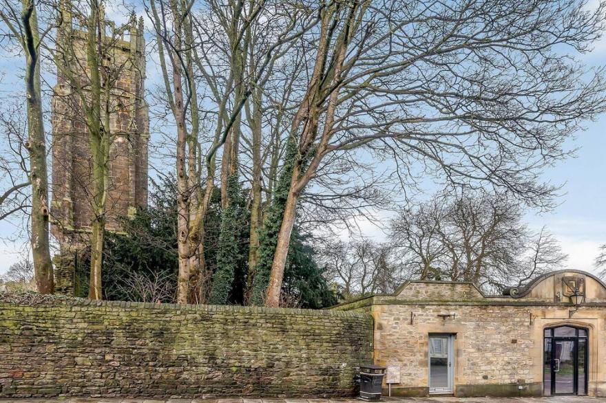 2 bedroom accommodation in Richmond